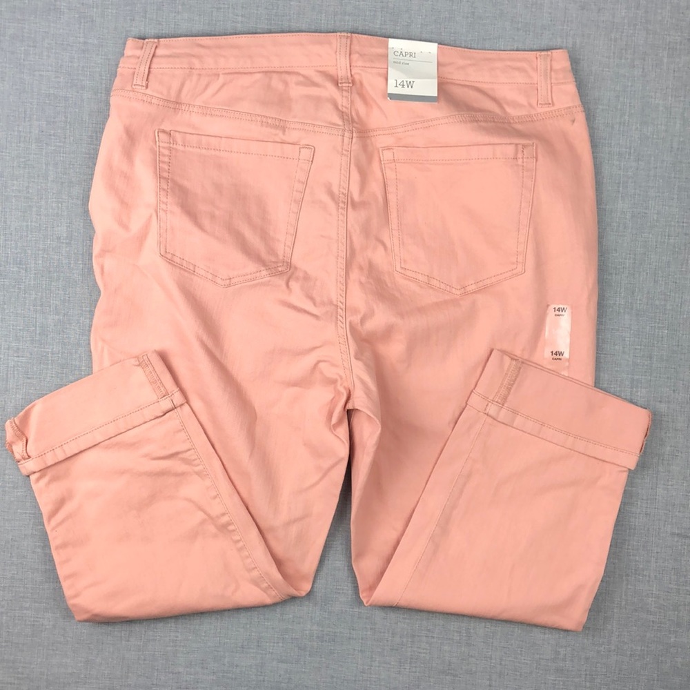 14W 18W 20W 22W Style & Co Peach Curvy Capri Jeans - Picture 4 of 6